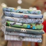Dotti’s burp cloth with towelling back