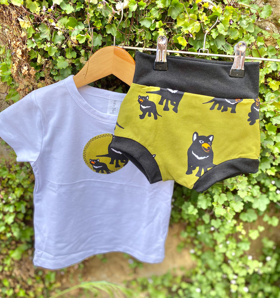 Huggables Tasmanian Devil huggie shorts and t-shirt set