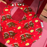Cloth Christmas bib with waterproof back by Mopebi