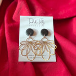 Ted & Tilly rose gold filigree and black earrings