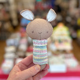 Felt rattle by Mopebi